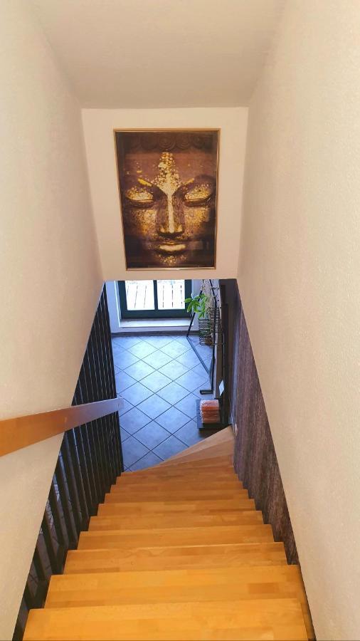 Neustadt-Aussicht - Grosse Wohnung Mit Balkon Drážďany Exteriér fotografie